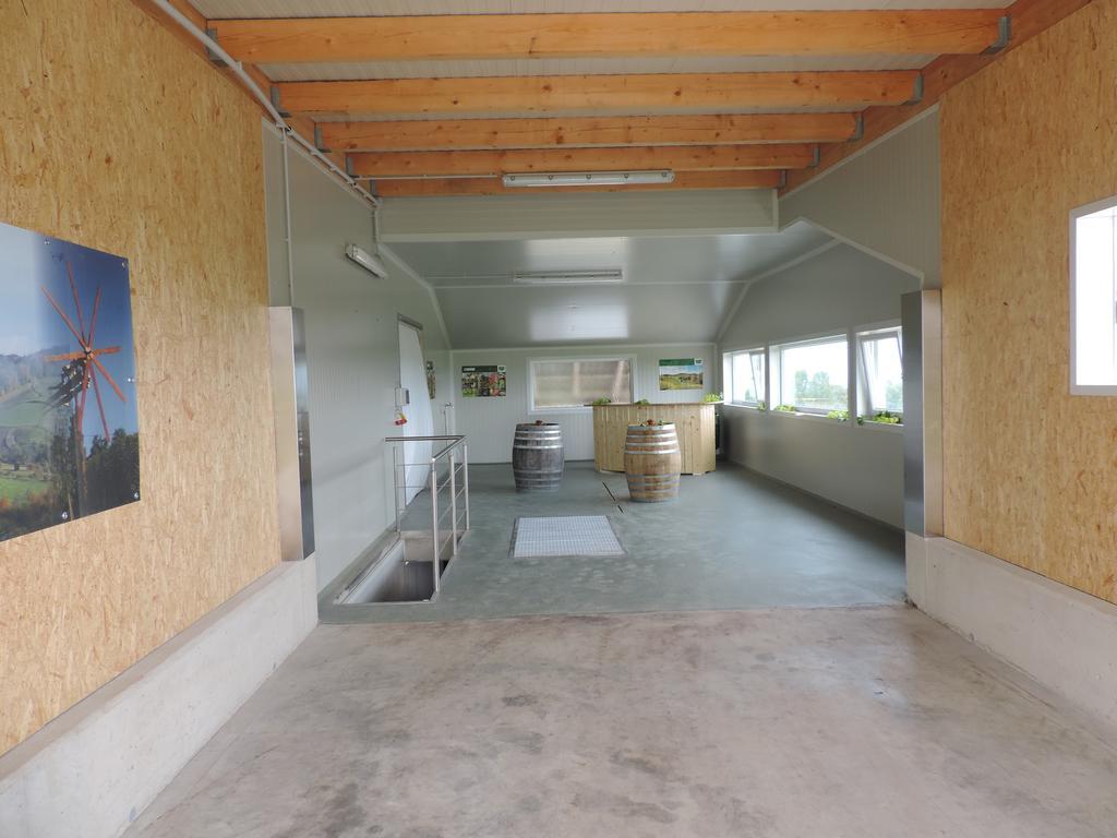 Weingut Gaestezimmer Gruber Ehrenhausen Kültér fotó